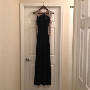 Beautiful Cachet evening gown
